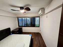 Blk 213 Lorong 8 Toa Payoh (Toa Payoh), HDB 4 Rooms #549089741